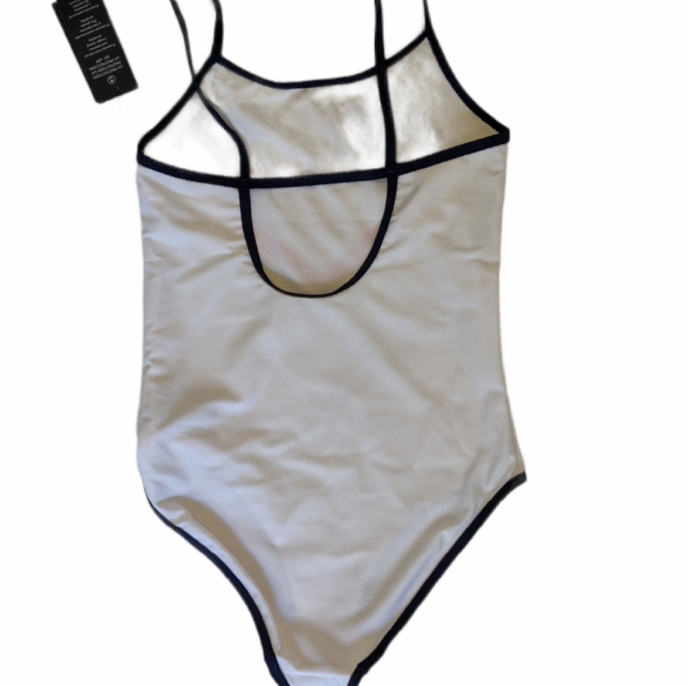 Tommy Hilfiger Devon One Piece 50 + UPF Swimsuit - Picture 3 of 3
